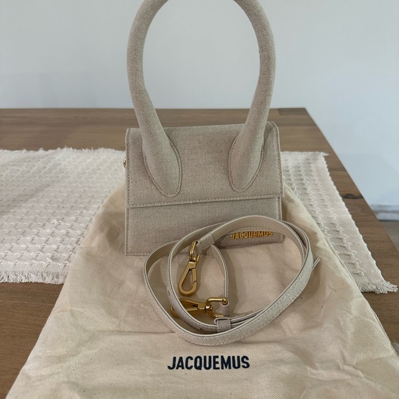 Jacquemus Le Chiquito Moyen Top-Handle Bag w/strap and dust bag - Picture 2 of 6